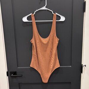 NEVERWORN Brown Molly Green Bodysuit M